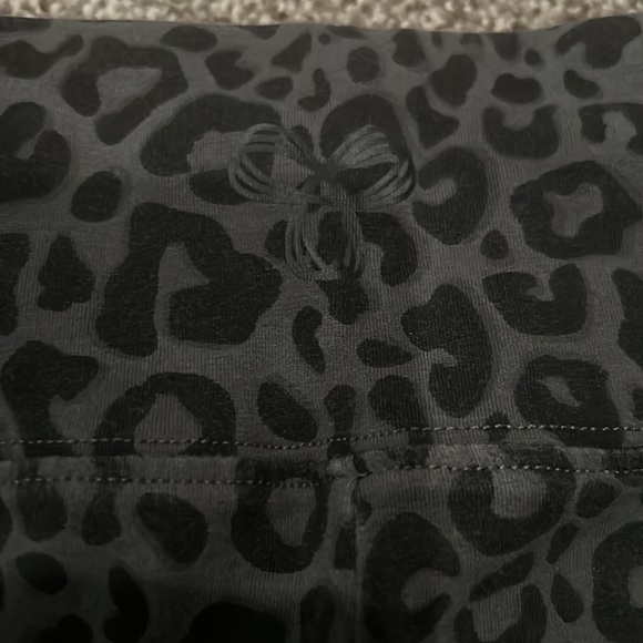 TNA size large bike shorts - Picture 3 of 4